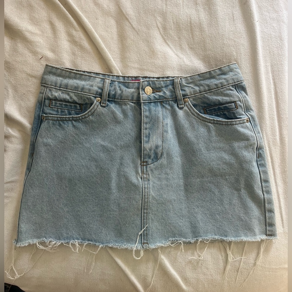 Edikted Mini Jean Skirt